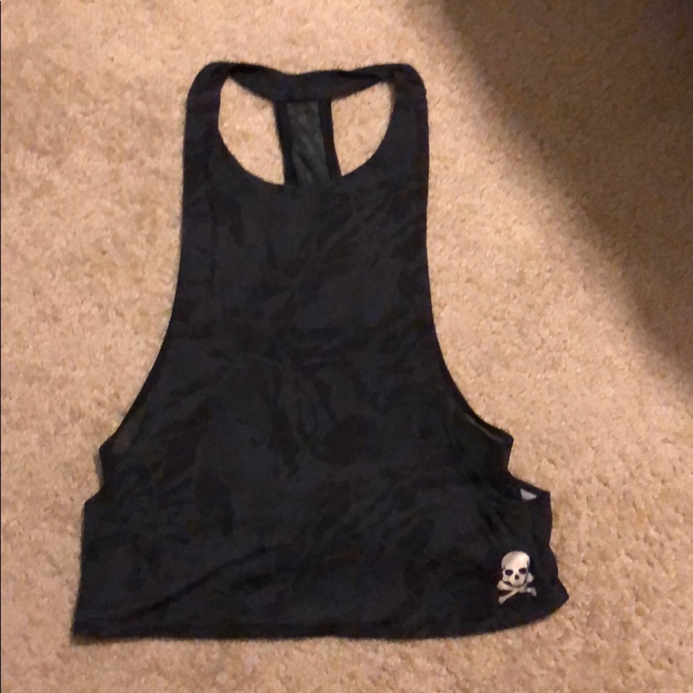 💥NWT SOULCYCLE PINNIE💥